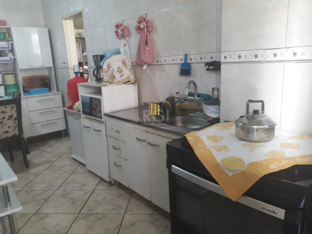 MEGA APARTAMENTO DE 137M² ,  COM SACADA, 2 DORMITÓRIOS, NO CENTRO DE PORTO ALEGRE -RS