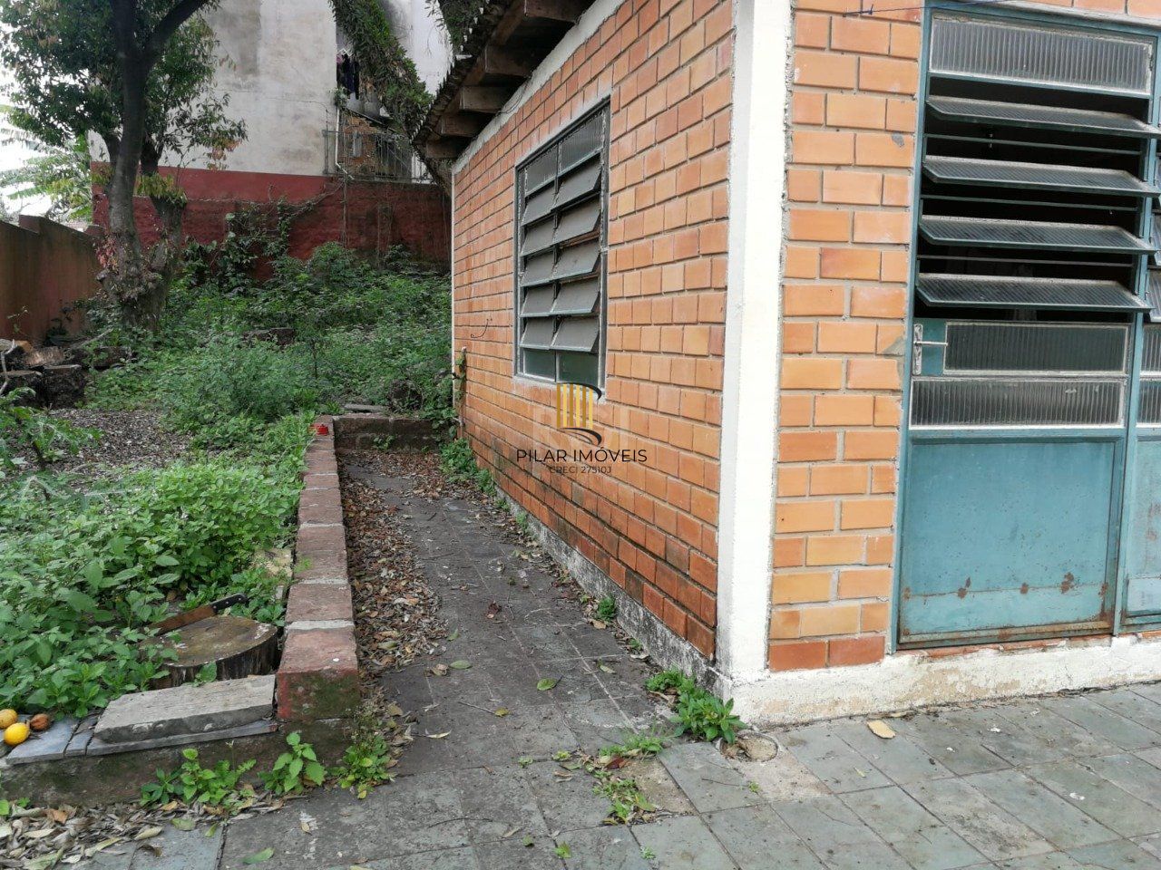 Casa para Venda - 170m², 3 dormitórios, 3 vagas - Nonoai, Porto Alegre