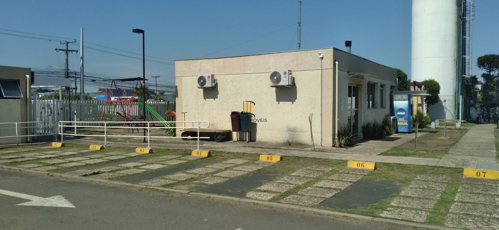 Apartamento com 02 quartos e 01 vaga no Bairro Sarandi