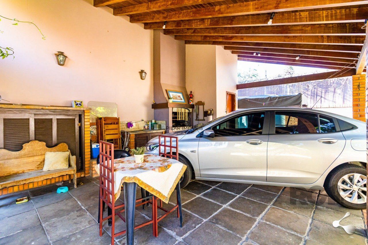CASA, 4 DORMITÓRIOS, 3 SUÍTES, 2 VAGAS DE GARAGEM, BAIRRO IPANEMA, PORTO ALEGRE/RS