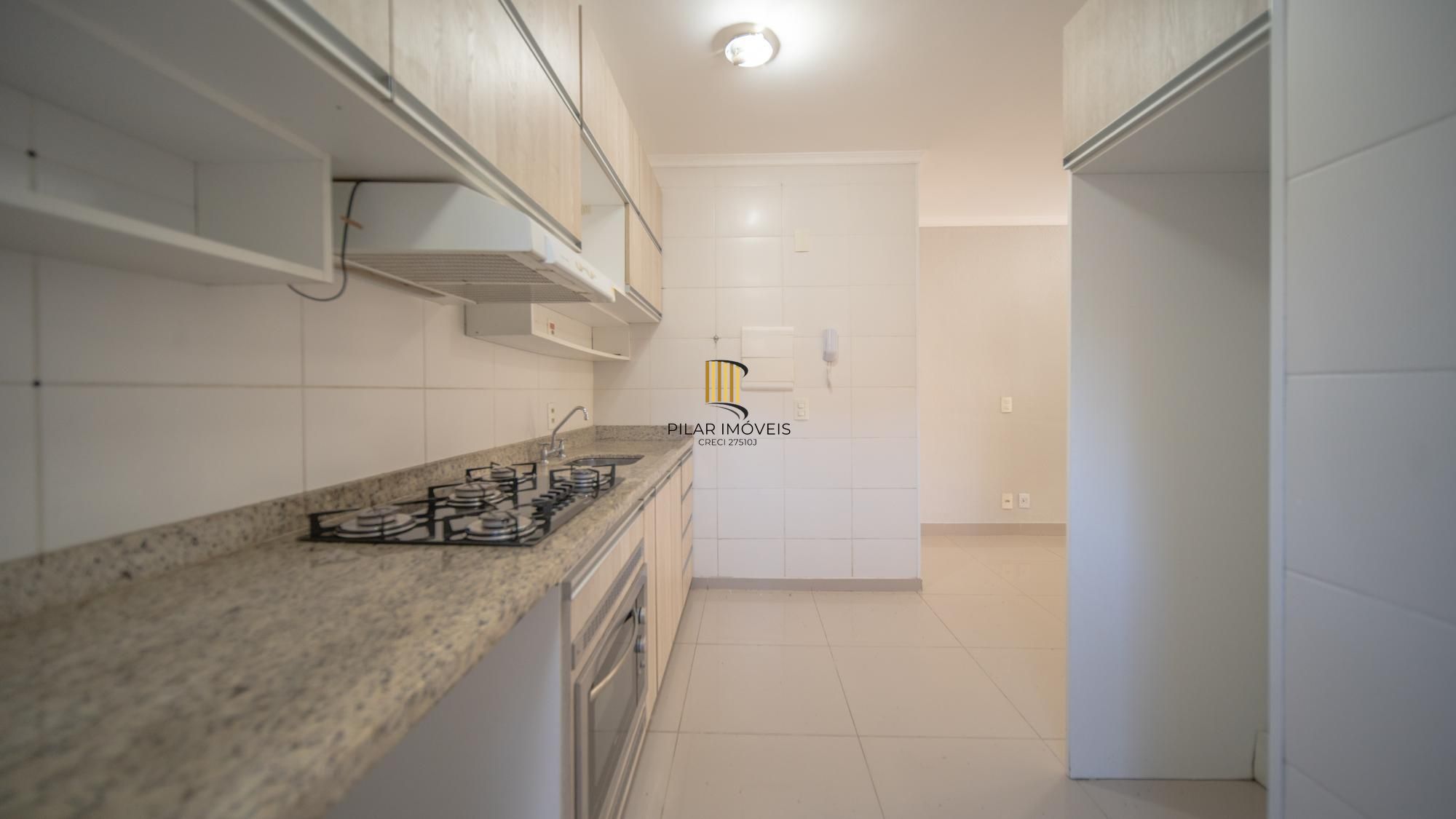 Apartamento Garden com 3 quartos e 107m² à venda em Teresópolis, Porto Alegre.