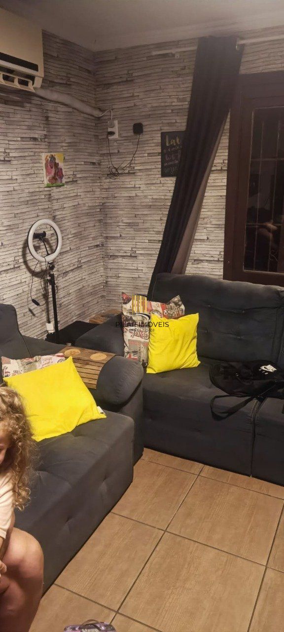 apartamento de 2 dormitórios com garagem coberto no bairro Teresópolis
