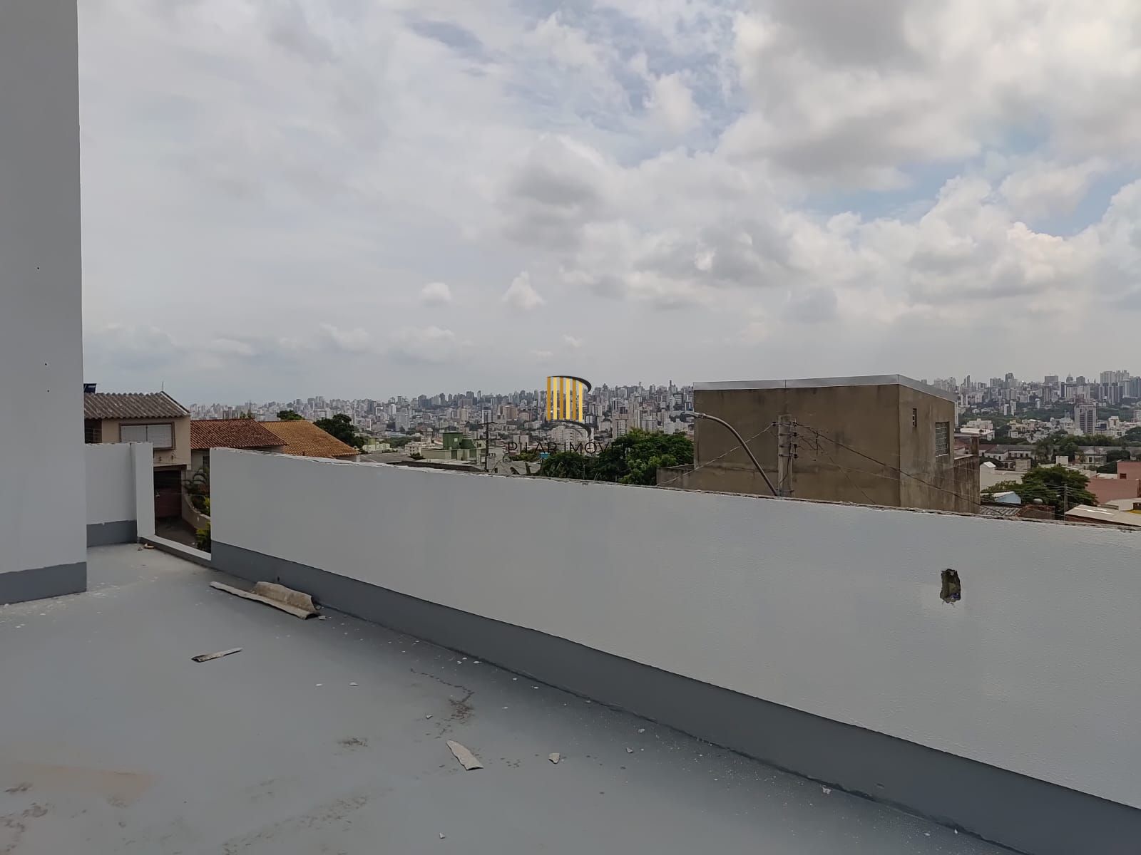 Casa 3 dormitórios no bairro Partenon