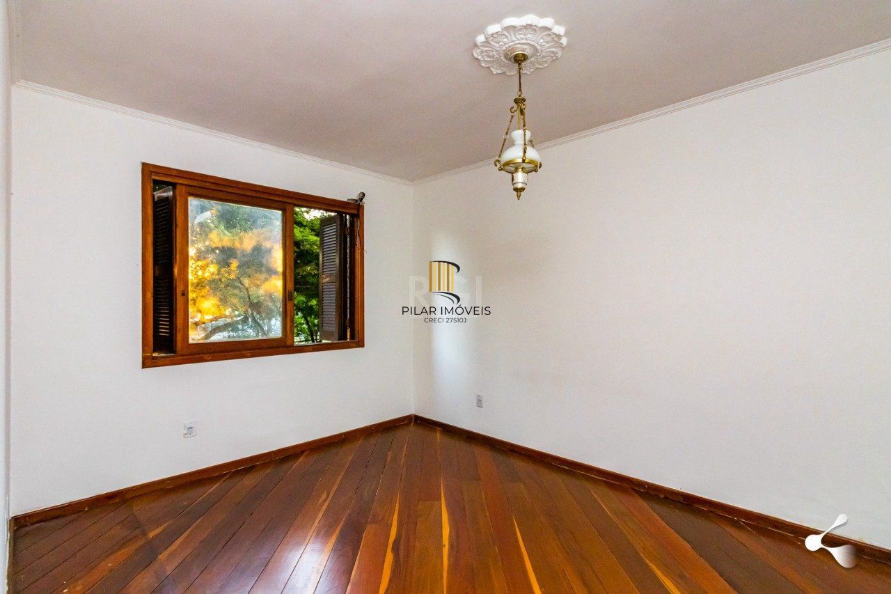 EXCELENTE APARTAMENTO DE 3 DORMITÓRIOS E 2 VAGAS DE GARAGEM