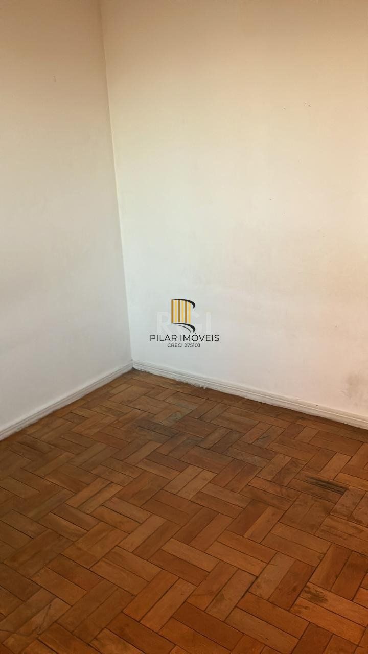 Apartamento de 2 dormitórios no bairro Passo d´Areia