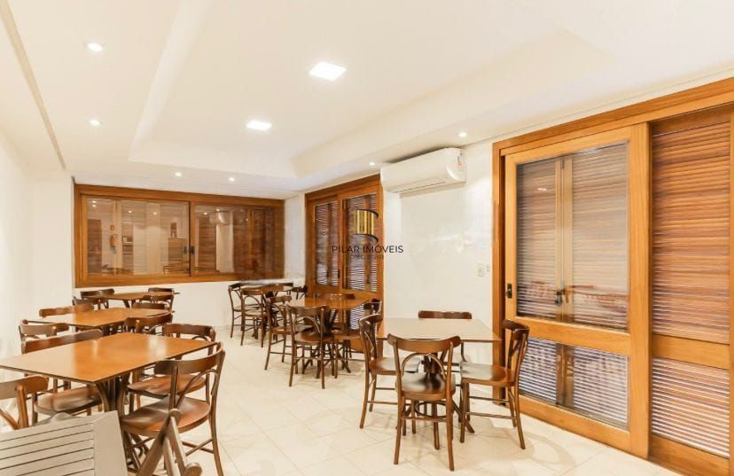 Apartamento de 03 dormitórios no Bairro Petrópolis em Porto Alegre/RS