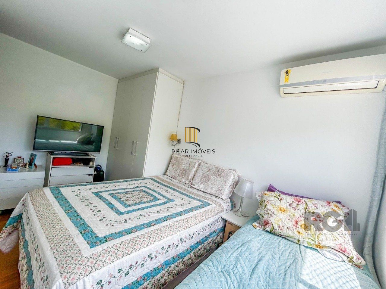 Apartamento de 02 dormitórios no Bairro Tristeza em Porto Alegre/RS