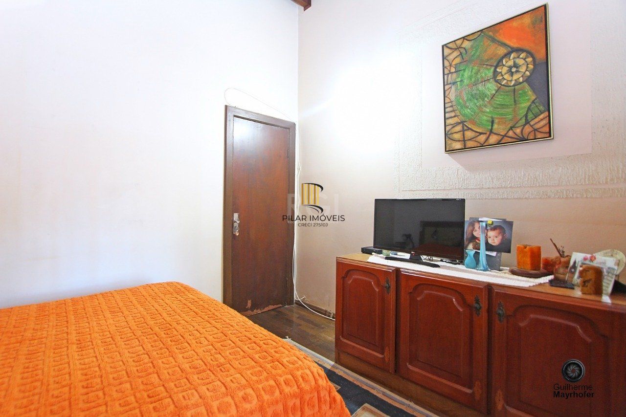 Casa para Venda - 249.54m², 4 dormitórios, sendo 1 suites, 5 vagas - Ipanema