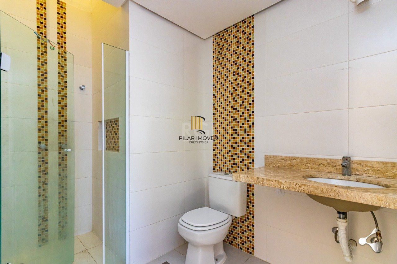 Casa 3 dormitórios no bairro Espírito Santo