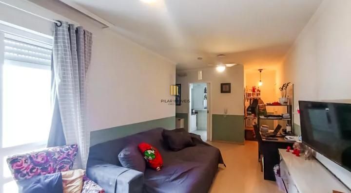 Apartemento de 2 dormitórios com vaga coberta no bairro Tristeza