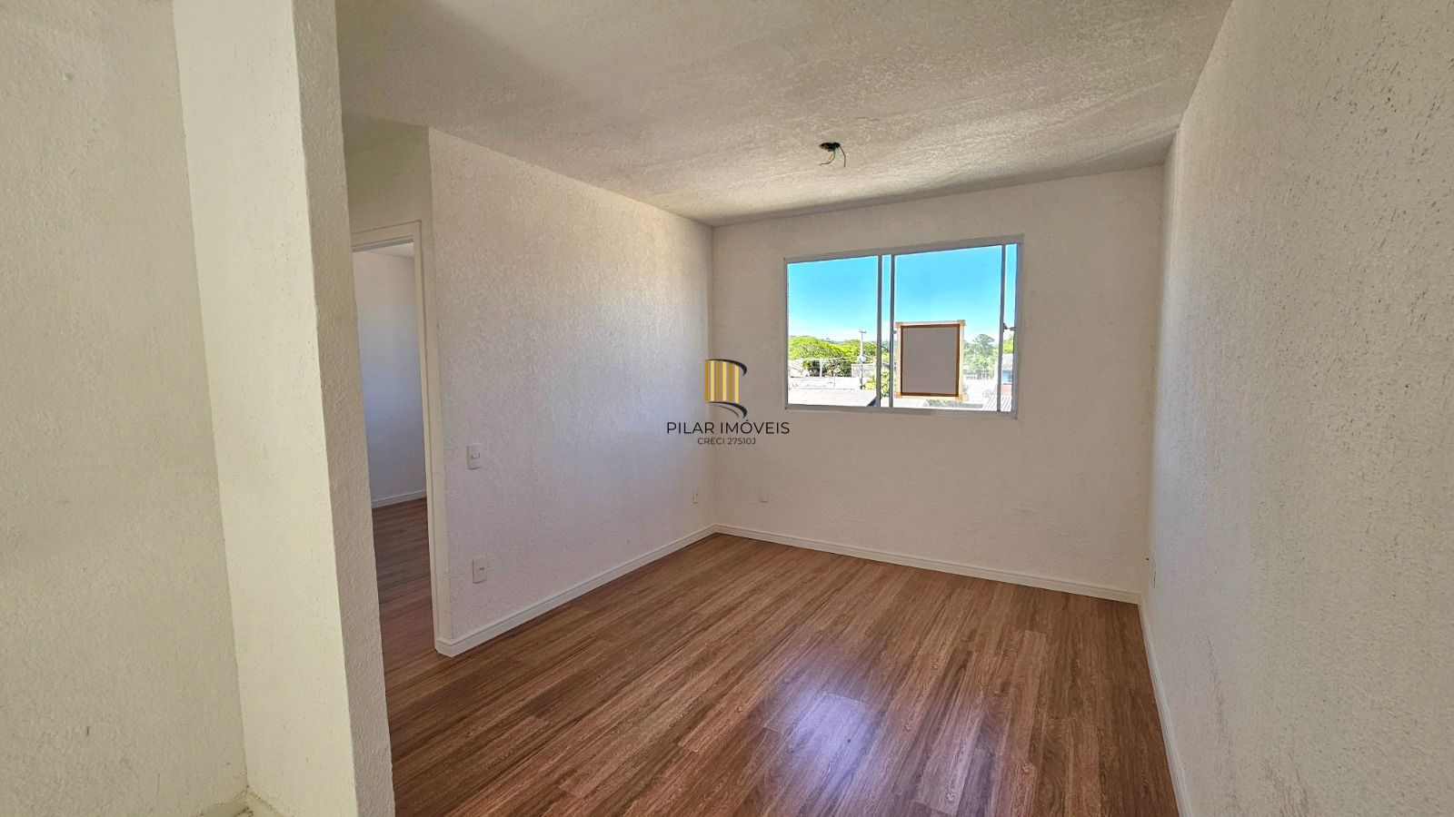 Apartamento com 2 dormitórios no bairro Restinga em Porto Alegre/RS