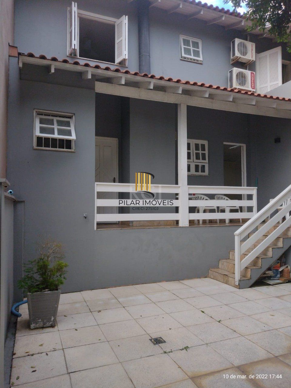 Casa 210m², 3 dormitórios, sendo 1 suites, 2 vagas - Mario Quintana, Porto Alegre/RS