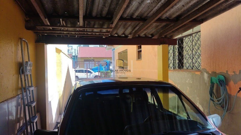 Casa 3 dormitórios no bairro Cavalhada
