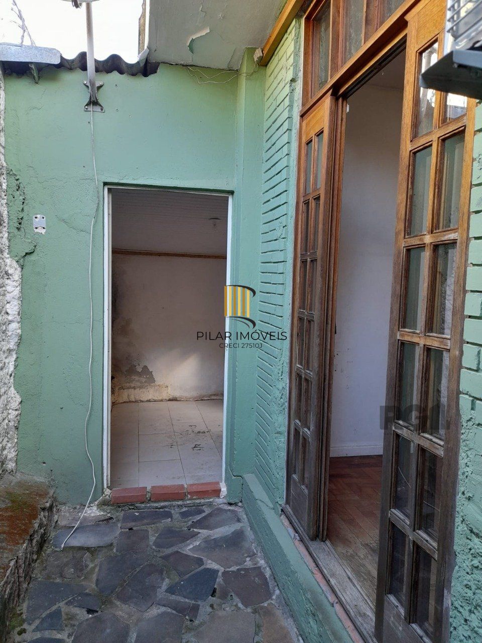 Casa de 3 dormitórios no bairro Santa Tereza