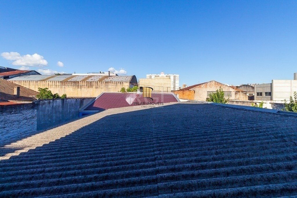 Casa com 9 dormitórios no bairro São Geraldo, pode ser comercial