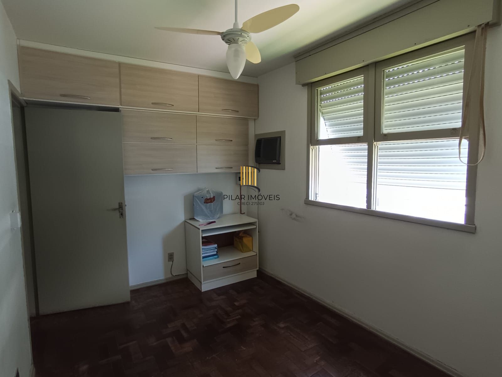 Apartamento 2 dormitórios, vaga rotativa, bairro Camaquã, Porto Alegre/RS