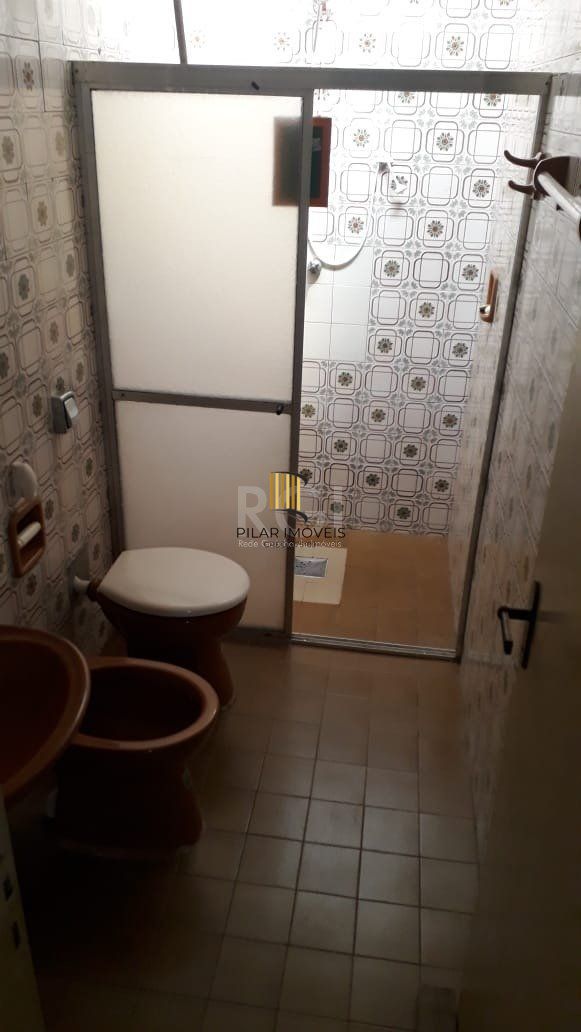 Casa para Venda - 121m², 3 dormitórios, sendo 1 suites, 2 vagas - Restinga