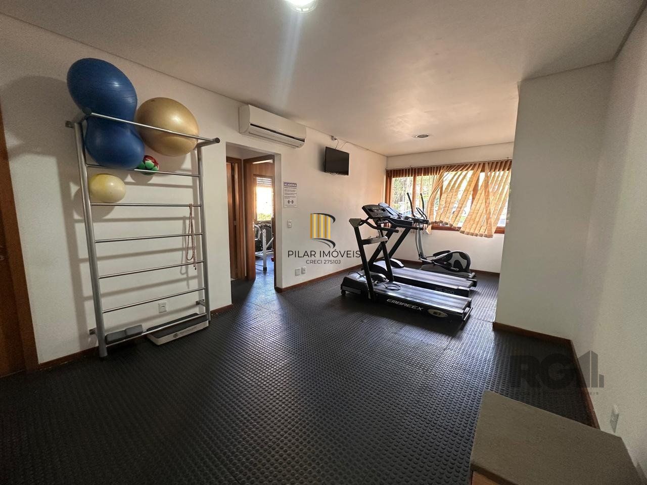 Apartamento a venda no bairro tristeza 2 dormitórios e vaga de garagem