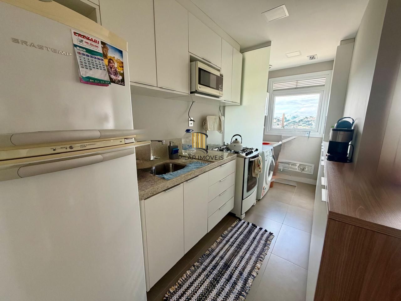 Apartamento com box duplo no bairro Teresópolis