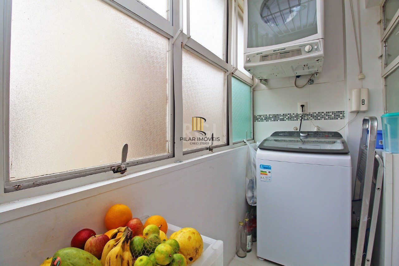 Apartamento 2 dormitórios, no bairro Floresta, Porto Alegre/RS
