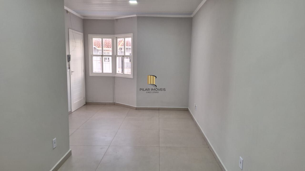 Casa em Condomínio com 02 Quartos, Bairro Restinga