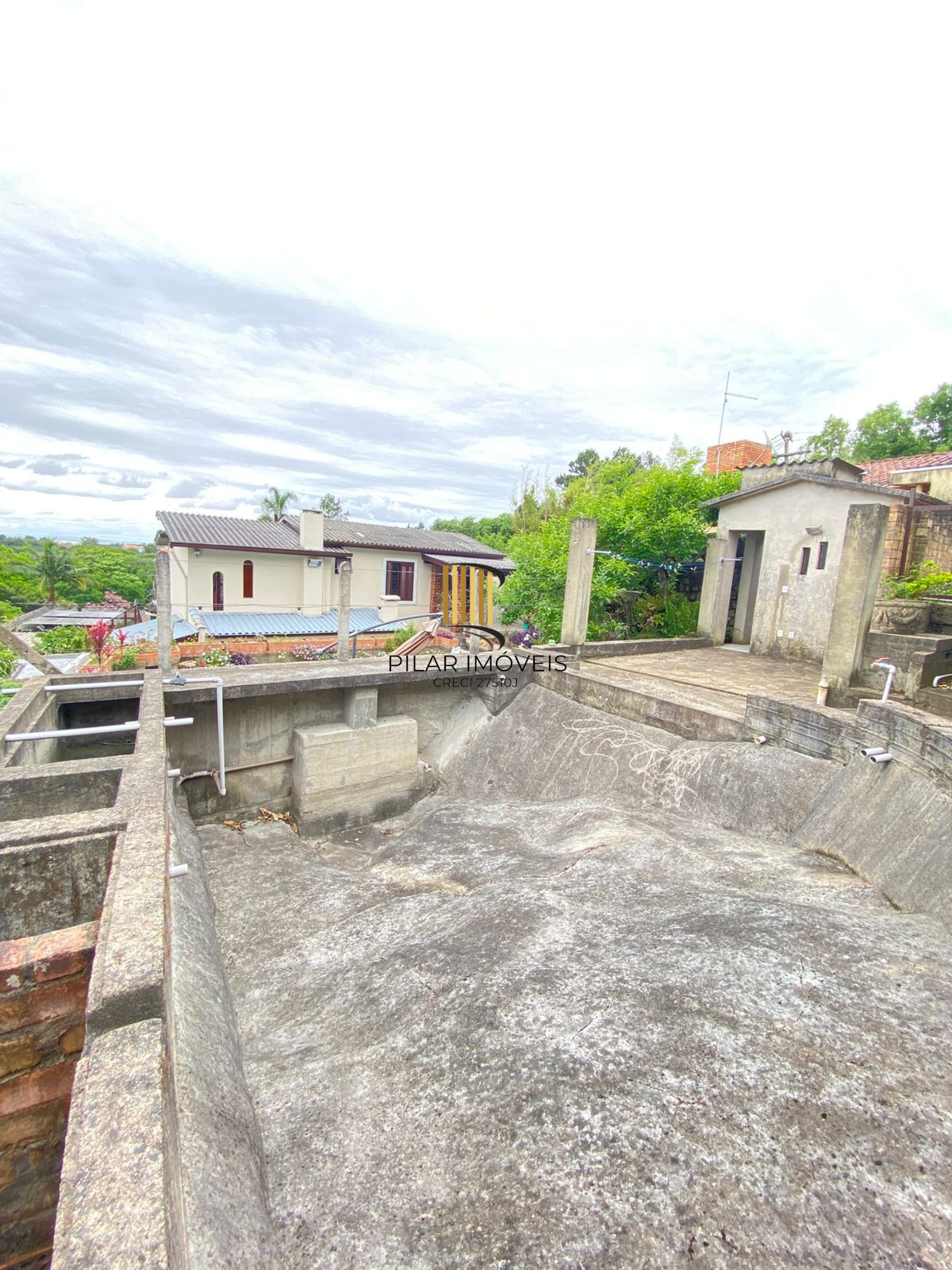 Casa Residencial à Venda em Porto Alegre