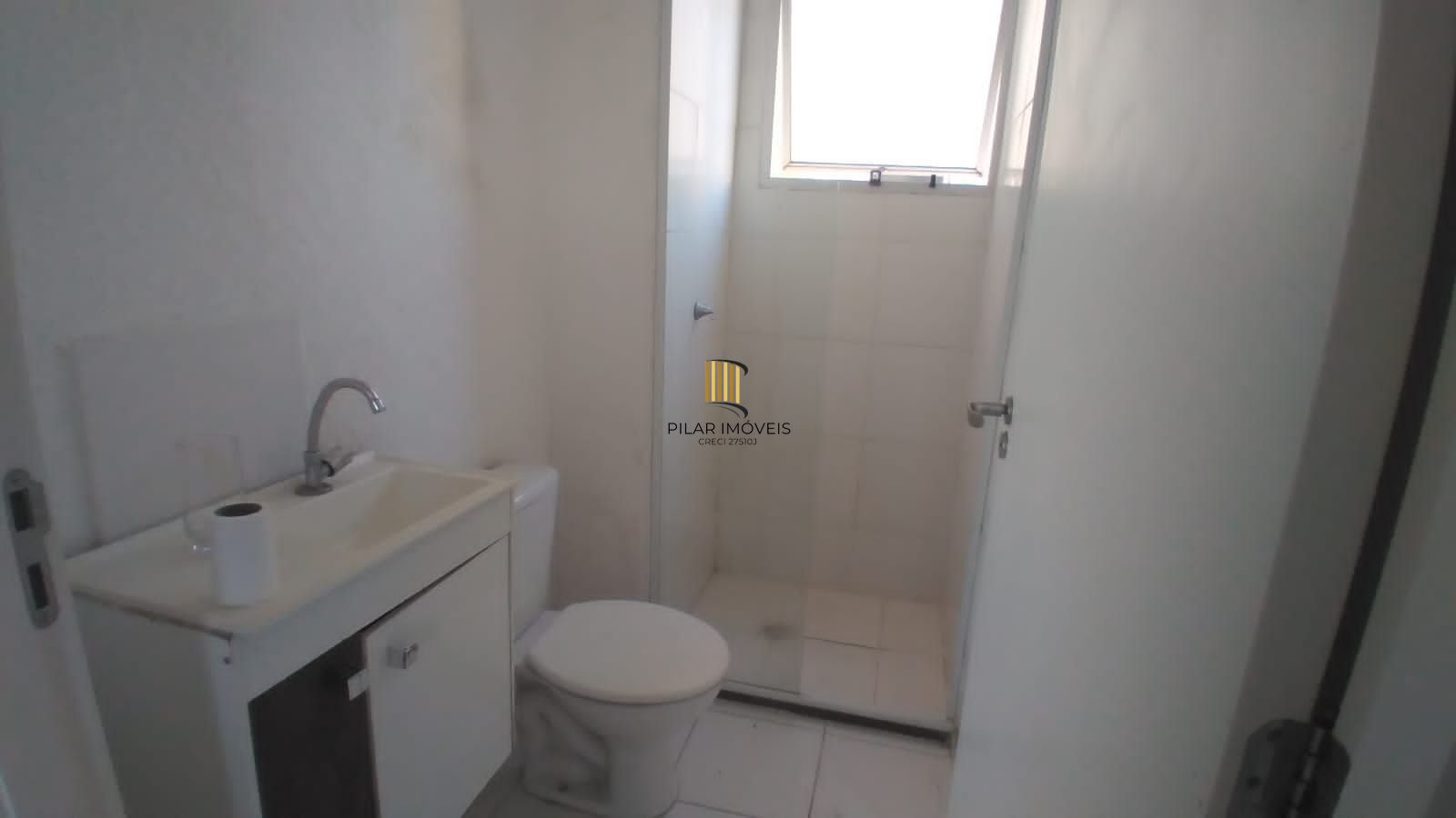 Apartamento com 02 quartos e 01 vaga no Bairro Sarandi