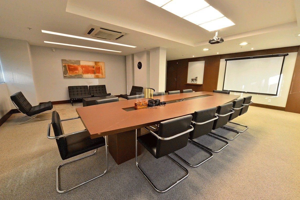Sala comercial com vista para o Guaíba no Getúlio Vargas Prime Office.