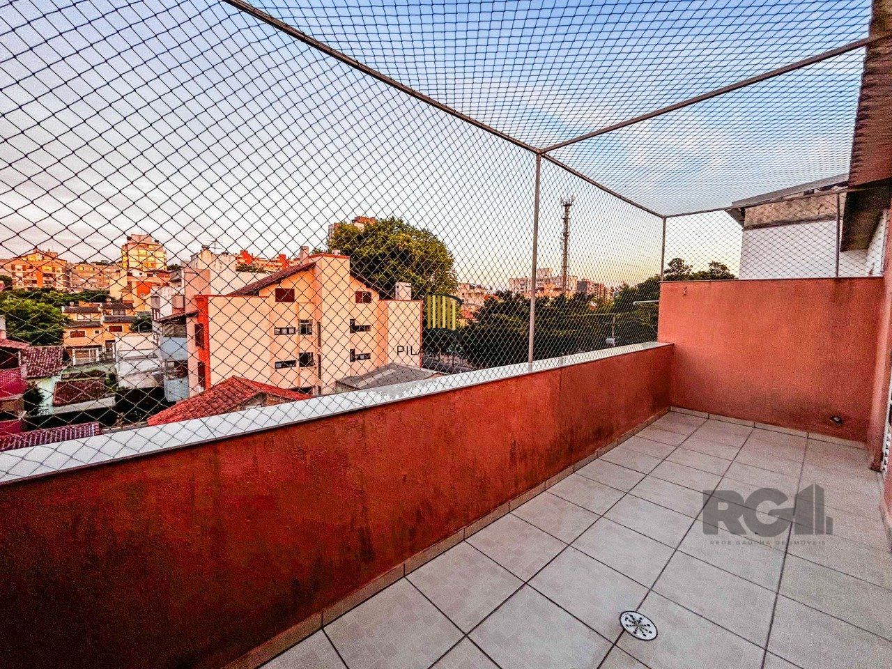 Cobertura de 1 dormitório com vaga no bairro Tristeza