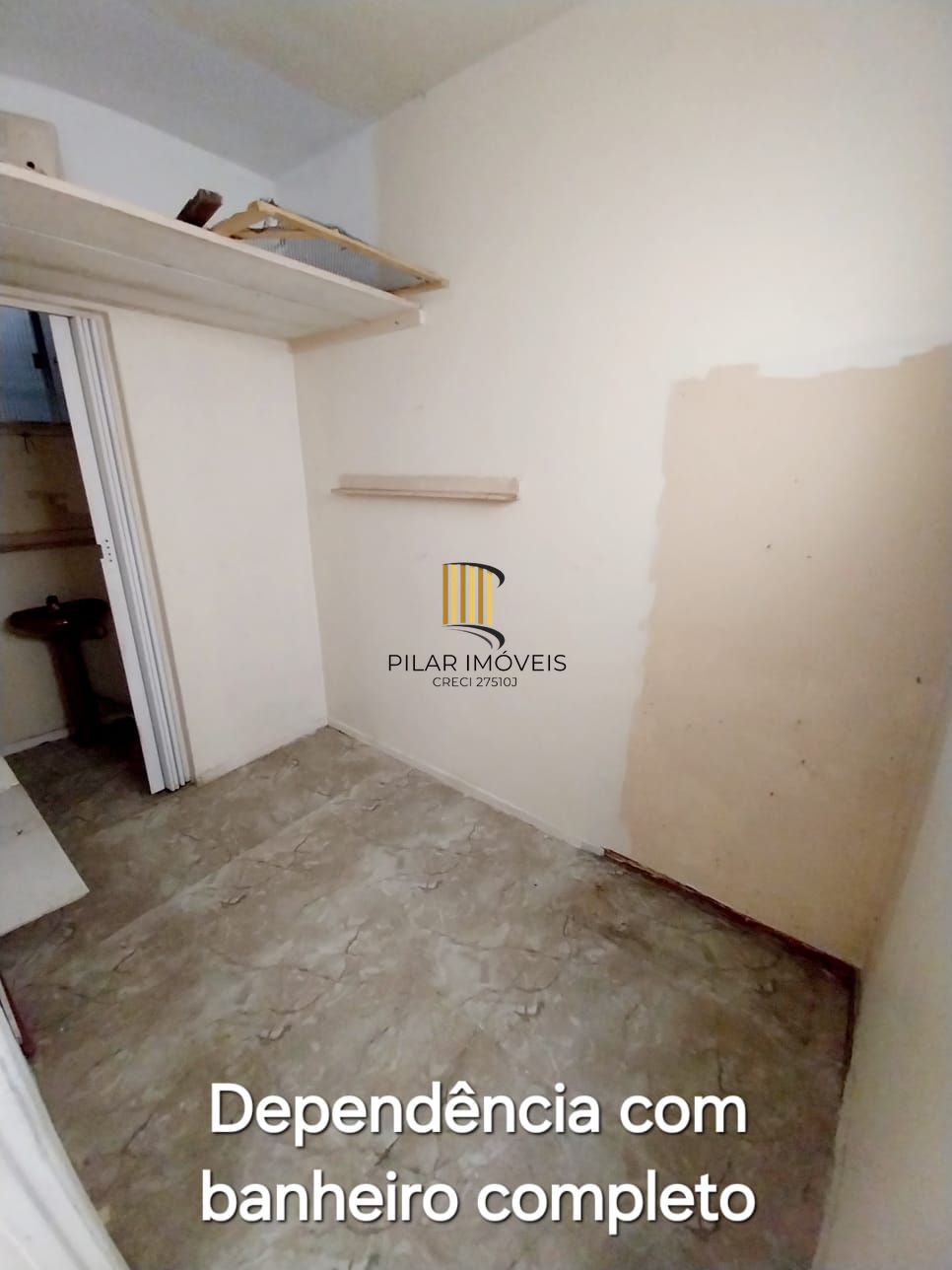 Apartamento com 03 quartos e 02 banheiros no Bairro Petrópolis