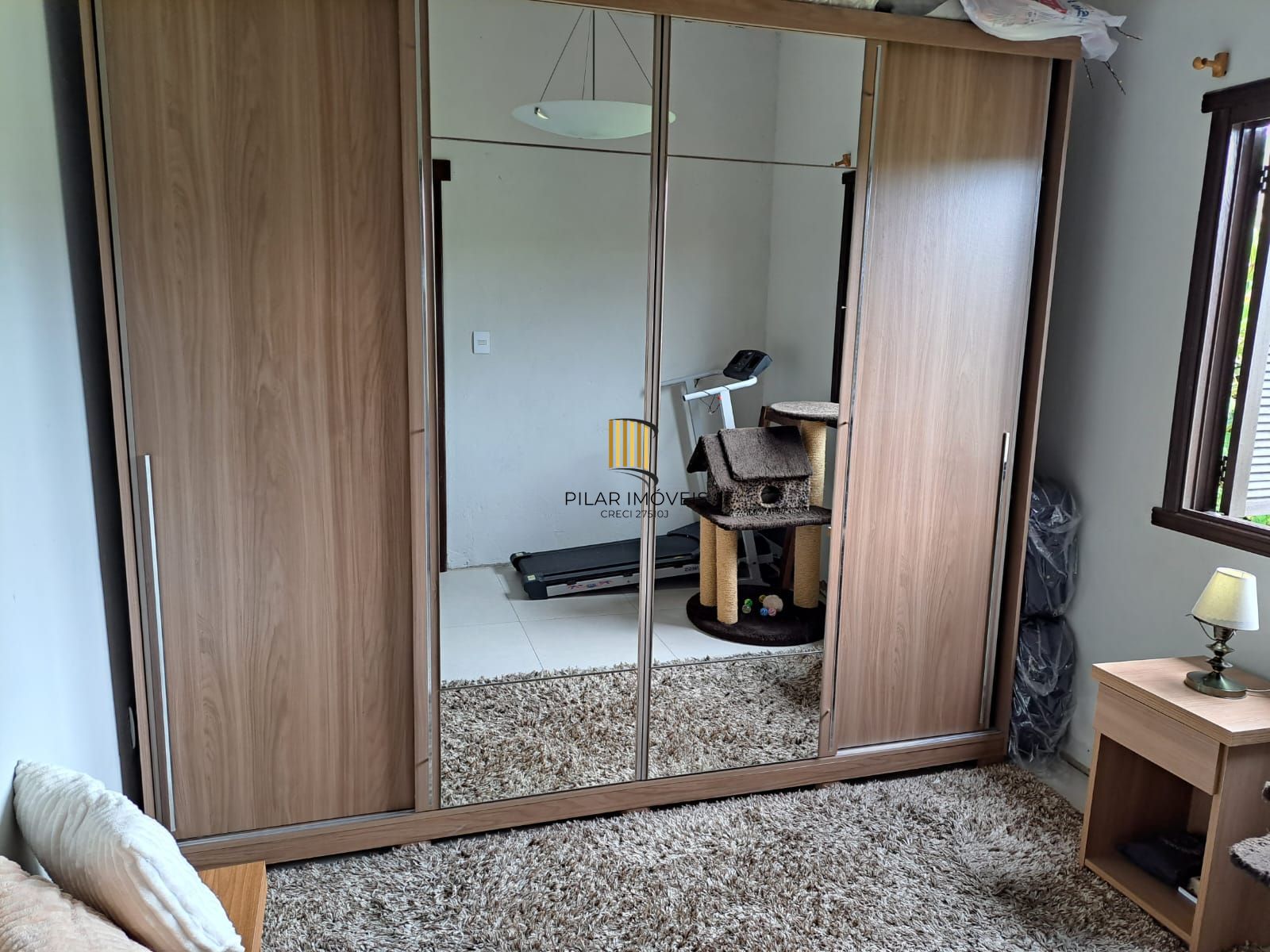 Casa com 02 quartos (01 suíte), 03 vagas no Bairro Sarandi em Porto Alegre