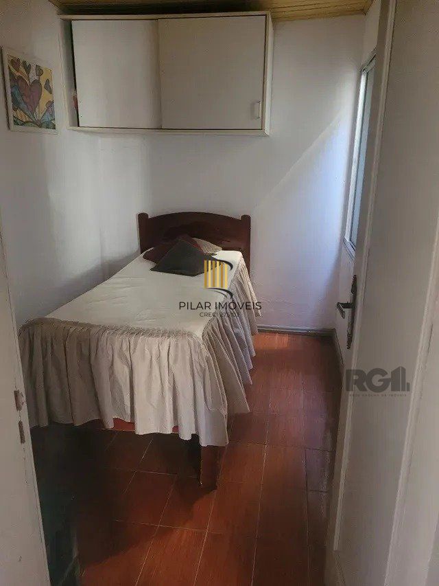 Casa 3 dormitórios no bairro COHAB
