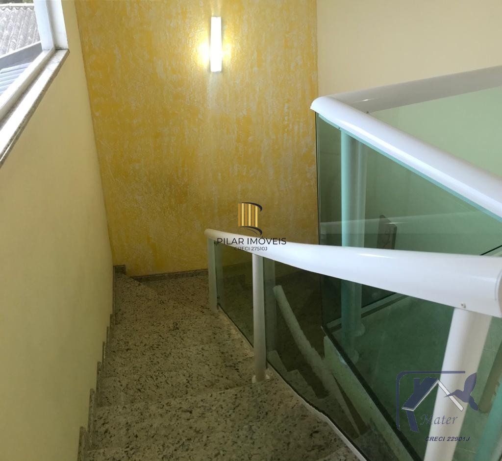 Casa para Venda - 0m², 5 dormitórios, sendo 2 suites, 2 vagas - Village