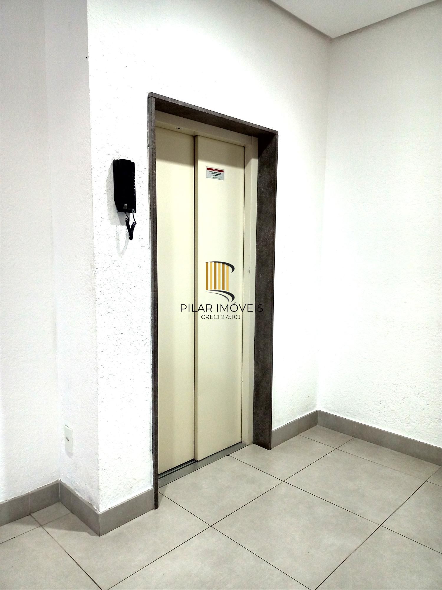 Apartamento 2 Dormitórios (1 Suíte), 64m², Churrasqueira, Vaga Coberta