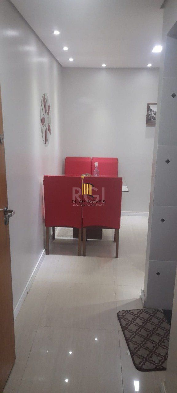 Apartamento, 47m², 2 dormitórios, sacada com churrasqueira, 1 vaga, Morro Santana, Porto Alegre