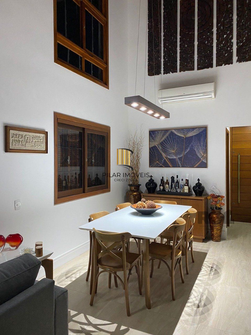 Casa 4 dormitórios no bairro Partenon