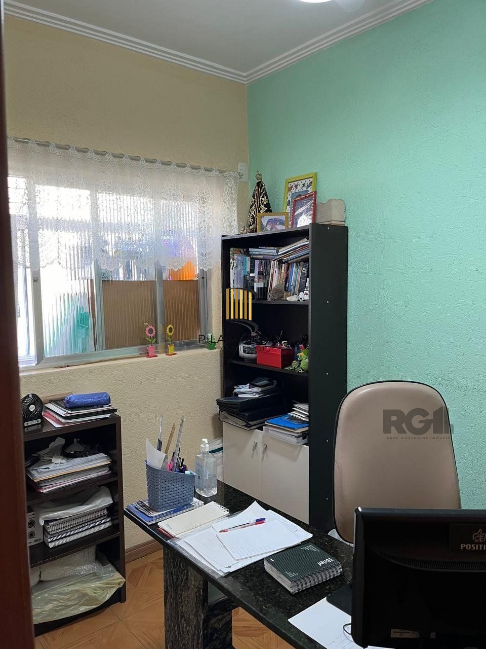 Apartamento com 2 quartos, vaga de garagem, lavabo, no bairro Cristal, Porto Alegre/RS
