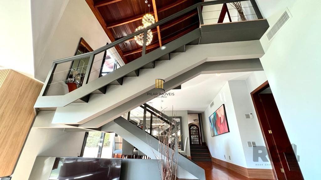 Casa de Condomínio 4 dormitórios no bairro Nonoai