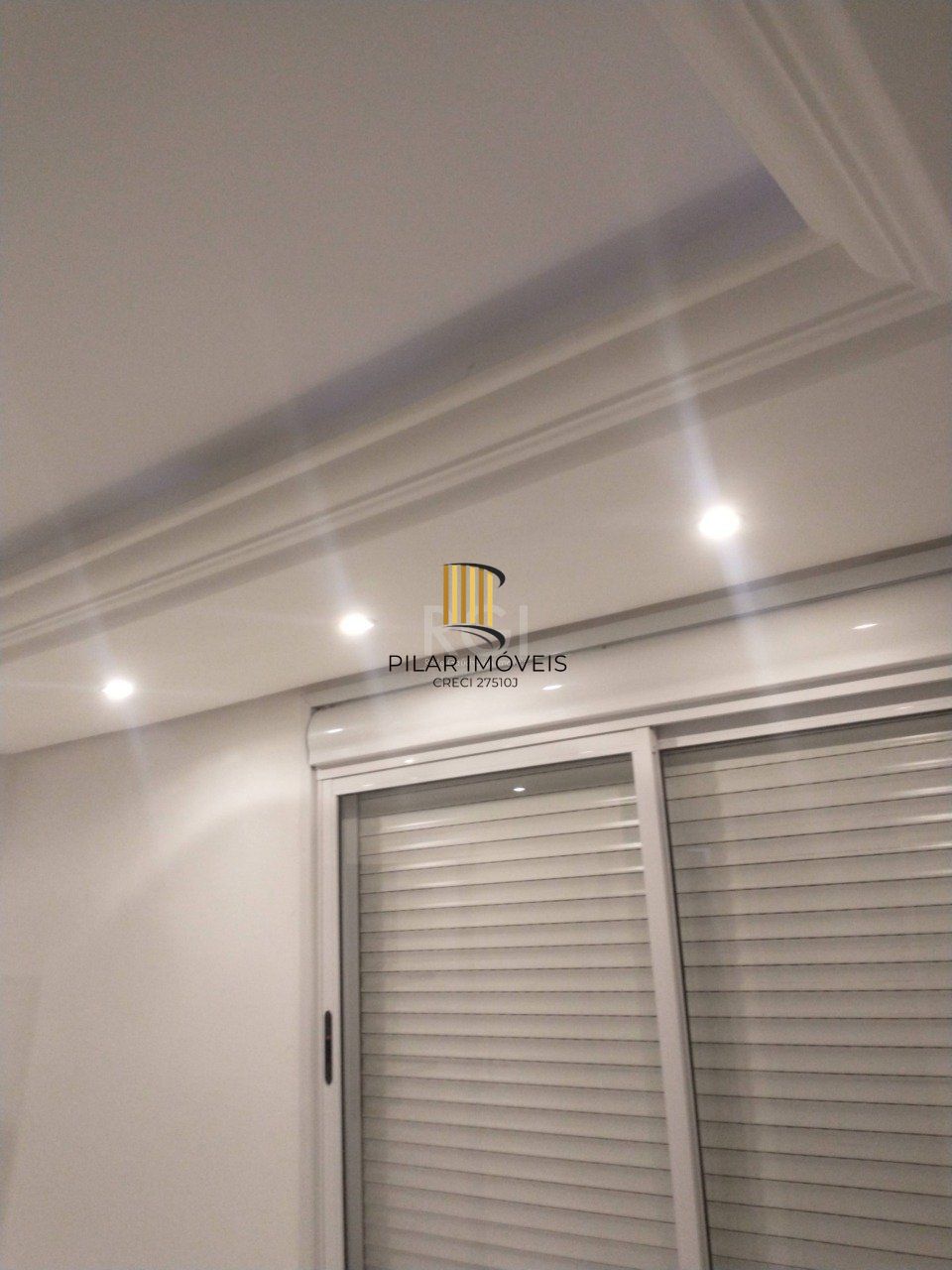 Apartamento para Venda - 54.63m², 2 dormitórios, 1 vaga - Camaquã