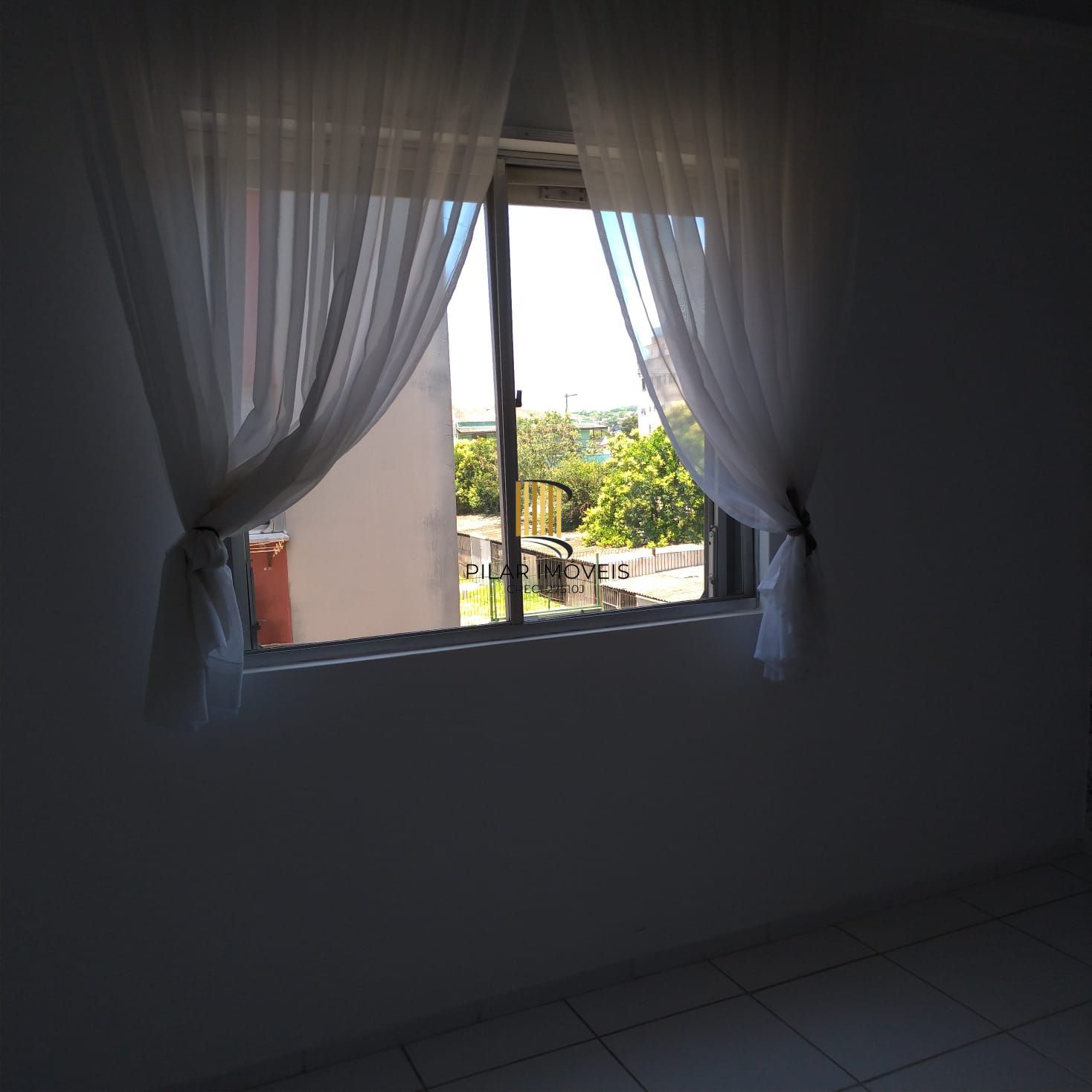 Apartamento 2 dormitórios no bairro Rubem Berta