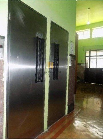 APARTAMENTO JK, NO CENTRO DE PORTO ALEGRE-RS