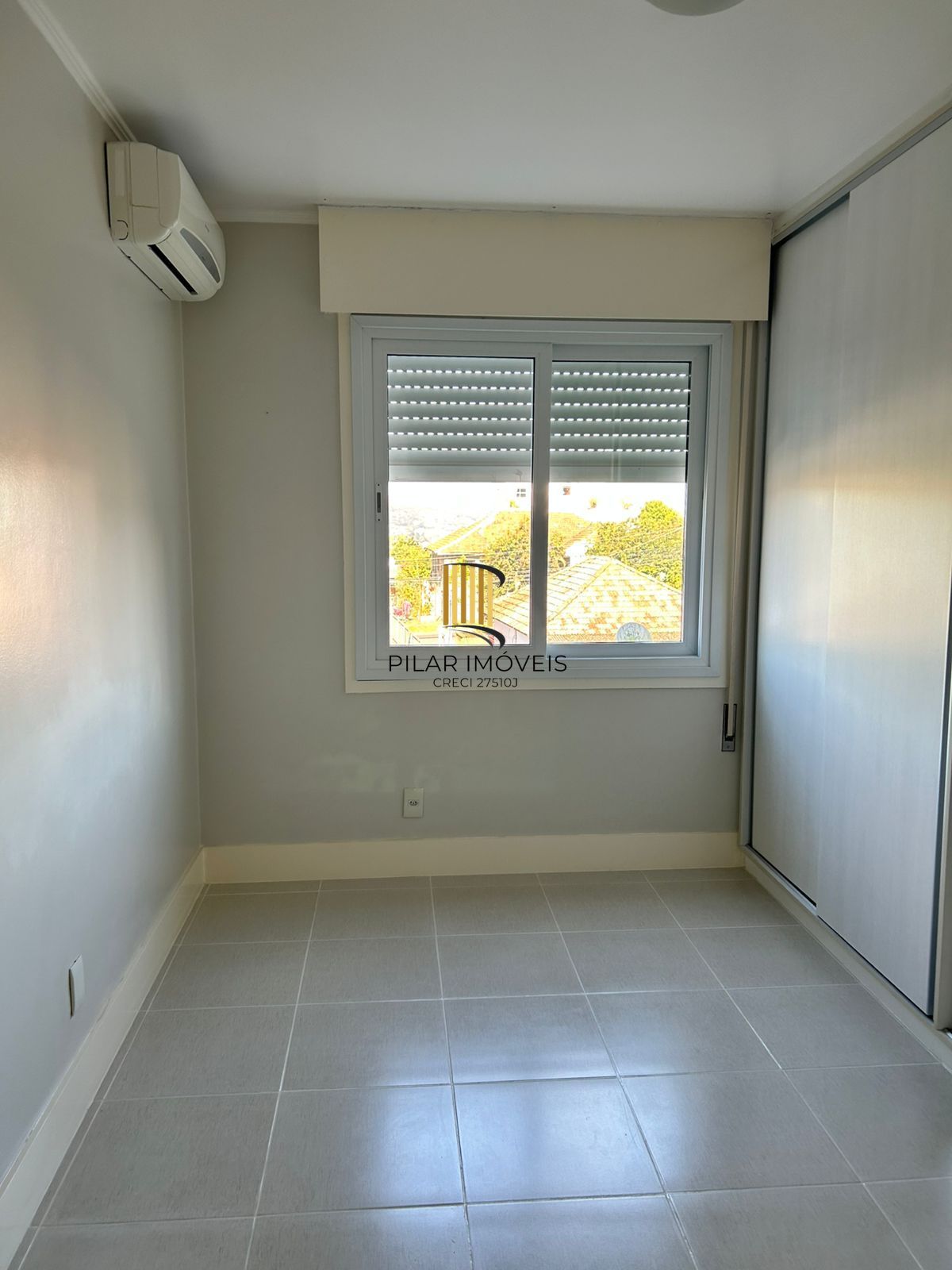 Apartamento 1 dormitório no bairro Santo Antônio Porto Alegre-RS