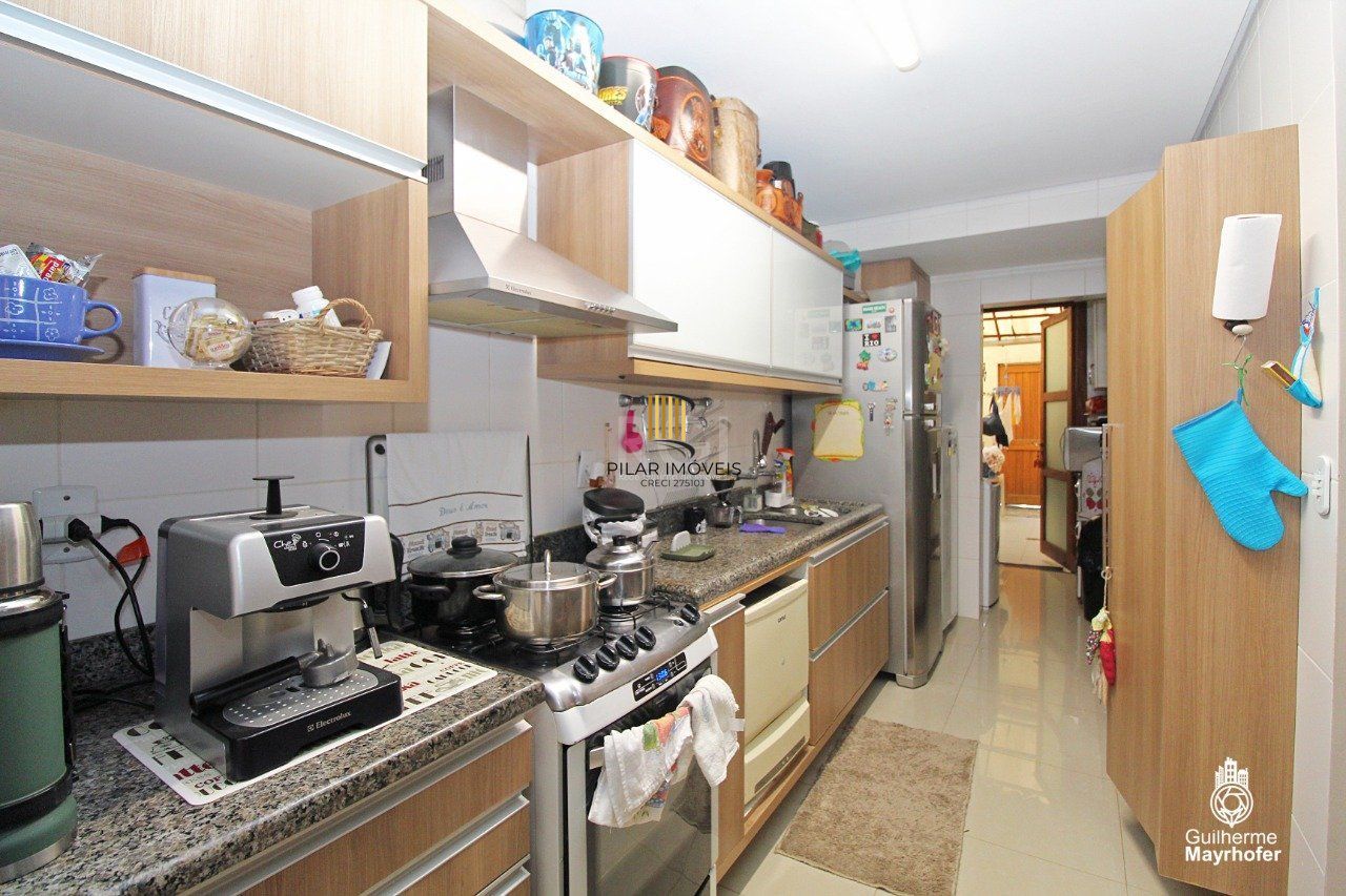 Casa para Venda - 227.93m², 3 dormitórios, sendo 1 suites, 2 vagas - Chácara das Pedras