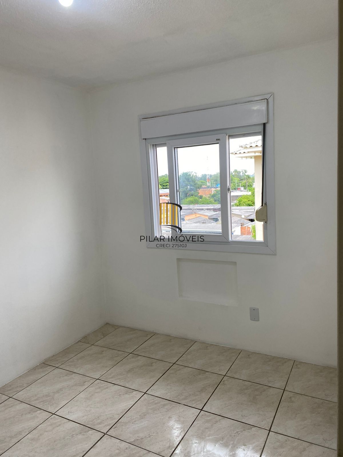 Apartamento com 02 quartos e 01 vaga fixa no Bairro Restinga em Porto Alegre