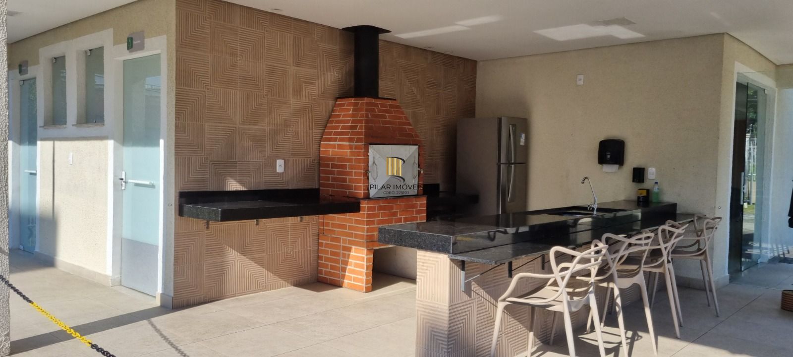Apartamento 2 dormitórios, 1 vaga, semimobiliado - Cavalhada Porto Alegre RS