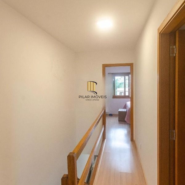 Casa em condominio com 2 vagas