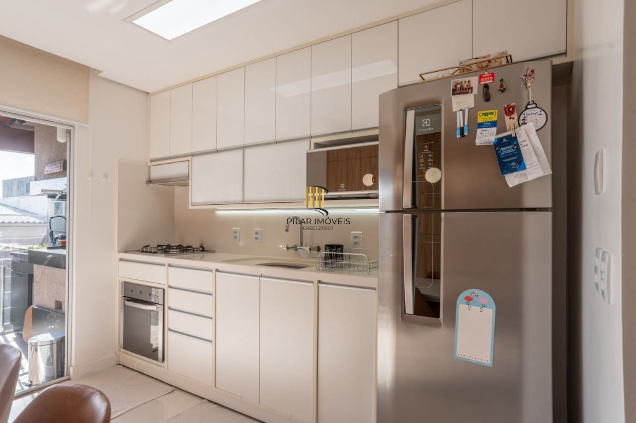 Deslumbrante casa 3 suítes, 4 Banh, 2 vagas cobertas, Guarujá POA RS