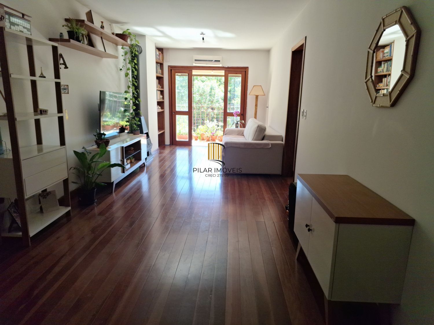 Apartamento com 03 quartos e 01 vaga escriturada no Bairro Tristeza - Pilar Imóveis