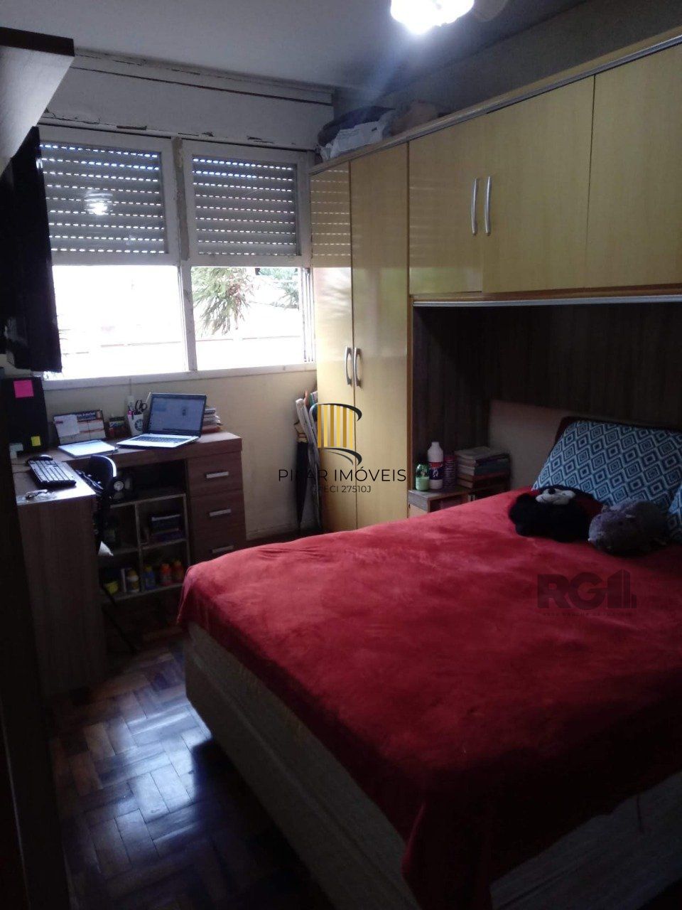 APARTAMENTO COM DOIS QUARTOS NO BAIRRO CAMAQUÃ