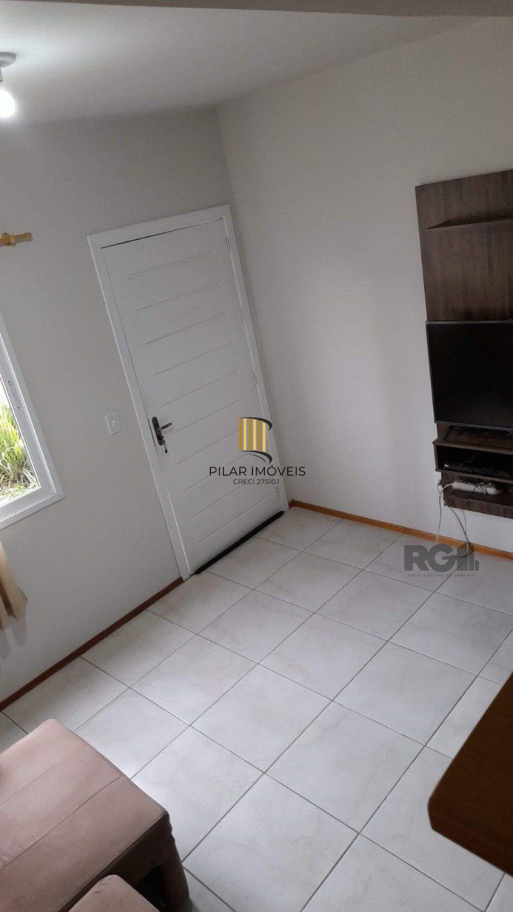 CASA EM CONDOMINIO, 2 DORMITÓRIOS, 1 VAGA, RESTINGA, PORTO ALEGRE-RS